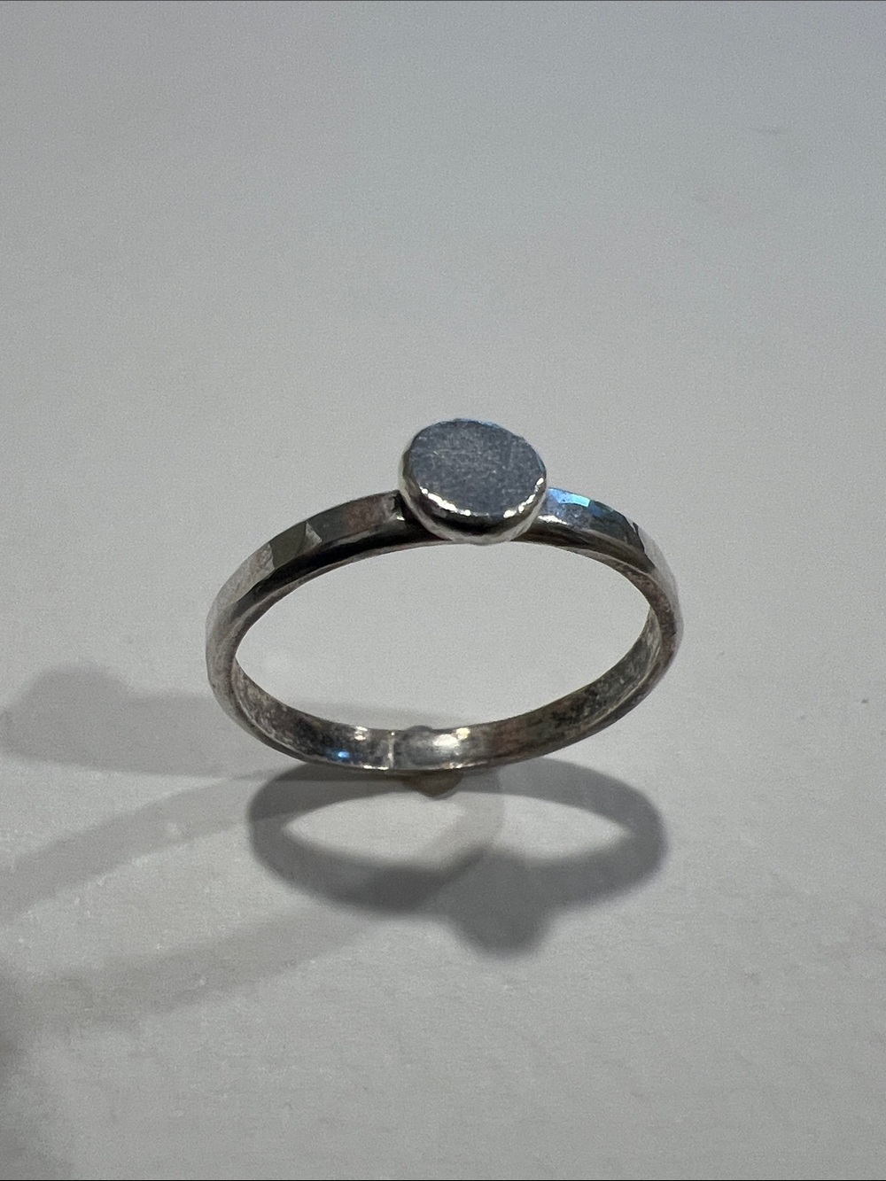 Minimalist Silver-tone Disc Stackable Ring - Silver